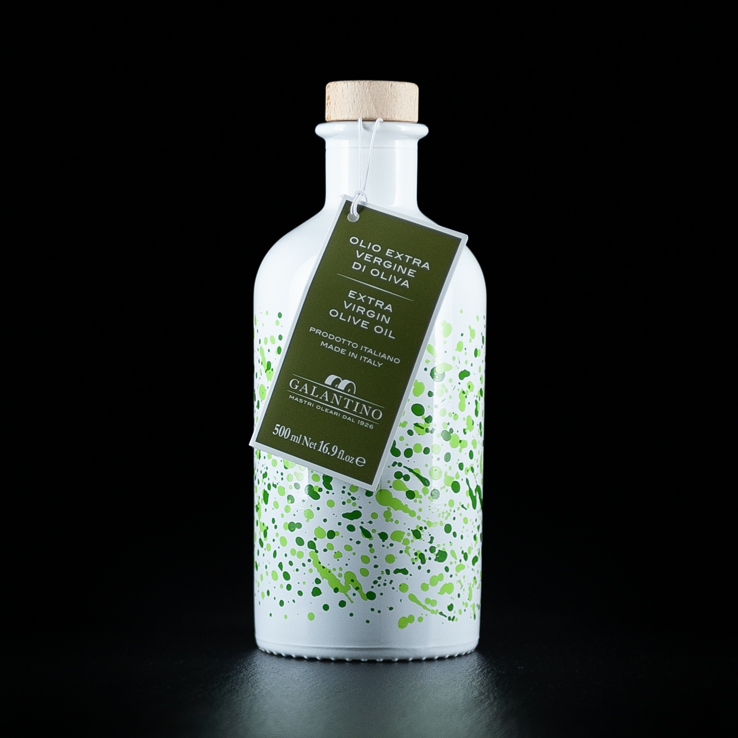 Olio extra di vergin in einer dekorativen Glasflasche von Galantino