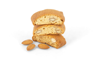 3 Cantucci und 3 Mandeln